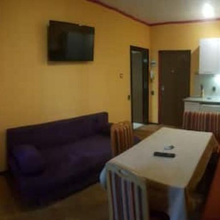 Miky Apartment-South Tyrol Merano Luaran gambar